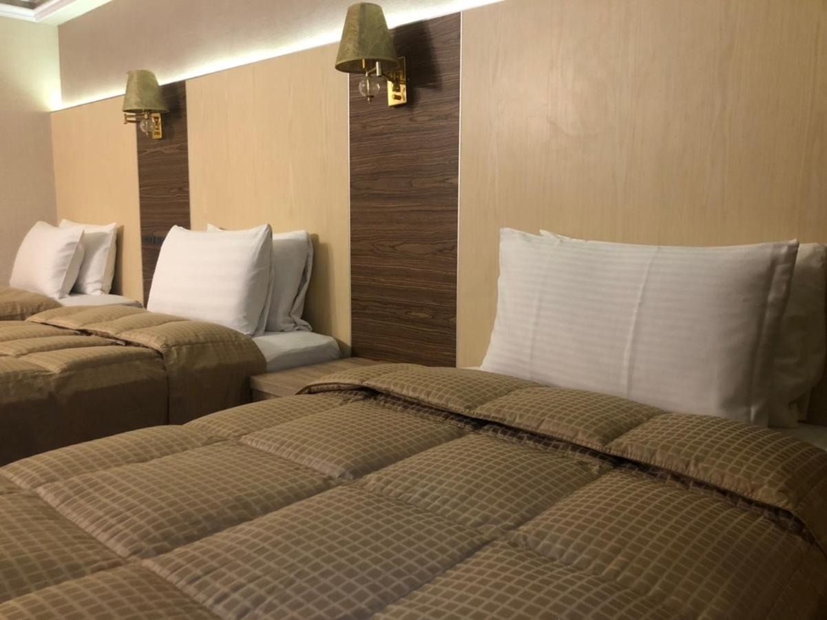 Doitsu Hotel Taipeh Exterior foto